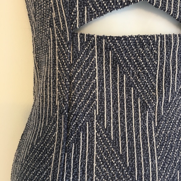 PM Editor Pick! ⭐️ Huge Sale!! Navy Cutout dress - Picture 8 of 8